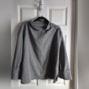 Zara Black and White Long Sleeve Shirt with High Collar